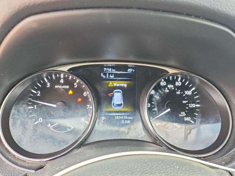 Photo 9 from auction – 2015 NISSAN ROGUE S with VIN 5N1AT2MT9FC799503