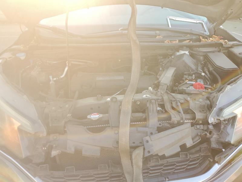 Photo 11 from auction – 2015 HONDA CR-V LX with VIN 2HKRM3H33FH509135