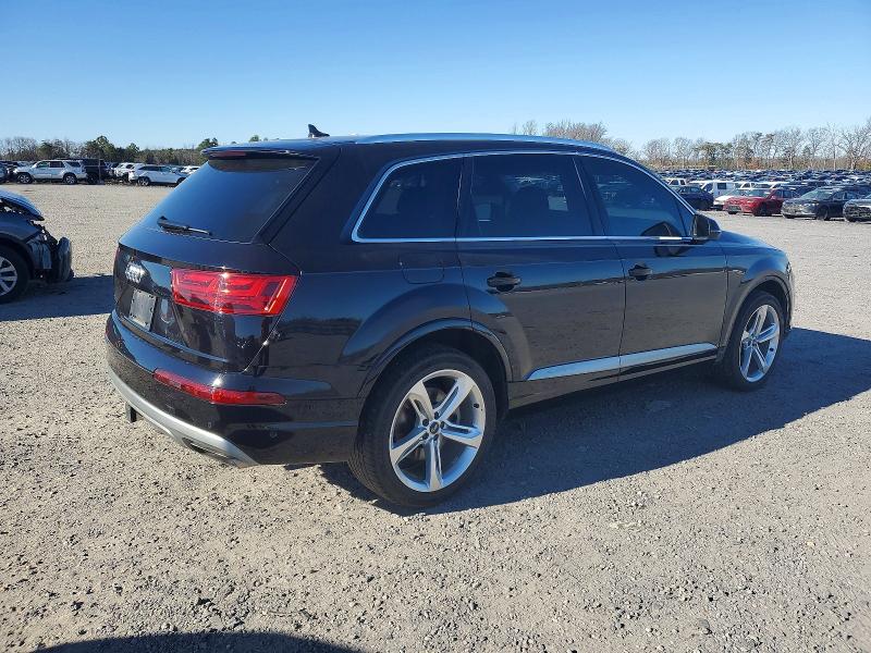 Photo 3 from auction – 2019 AUDI Q7 PRESTIG with VIN WA1VAAF7XKD019772