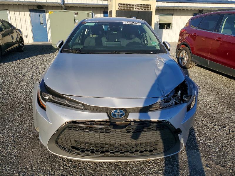 Photo 5 from auction – 2022 TOYOTA COROLLA with VIN JTDEAMDE4N3008253
