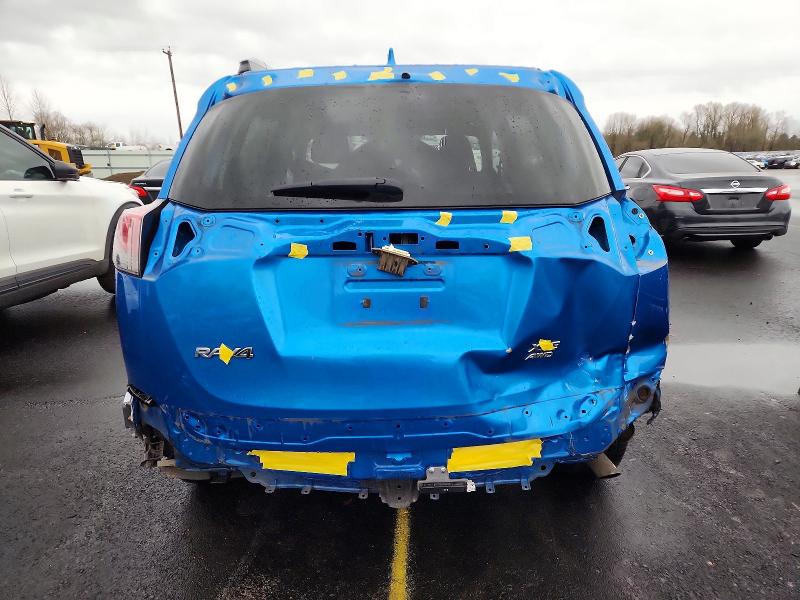 Photo 6 from auction – 2018 TOYOTA RAV4 ADVEN with VIN 2T3RFREV0JW753958