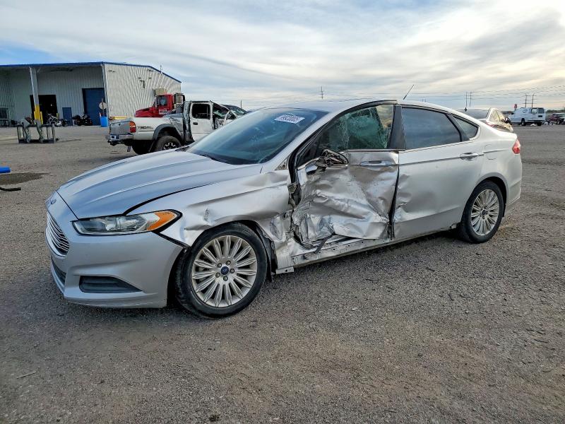 FORD FUSION SE 2016 with VIN 3FA6P0LU5GR166194 - Photo from auction
