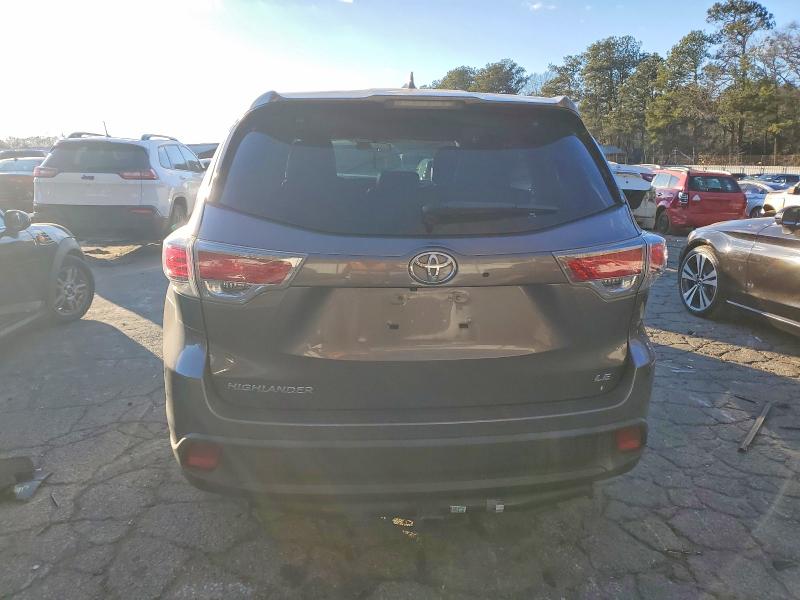 Photo 6 from auction – 2014 TOYOTA HIGHLANDER with VIN 5TDZKRFH2ES038059