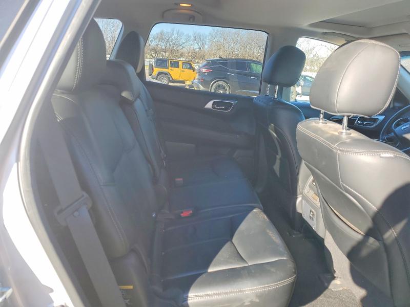 Photo 10 from auction – 2015 NISSAN PATHFINDER with VIN 5N1AR2MN3FC720410