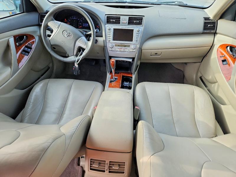 Photo 8 from auction – 2011 TOYOTA CAMRY SE with VIN 4T1BK3EKXBU632526