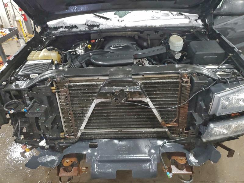 Photo 11 from auction – 2003 CHEVROLET AVALANCHE with VIN 3GNEK13T73G285931