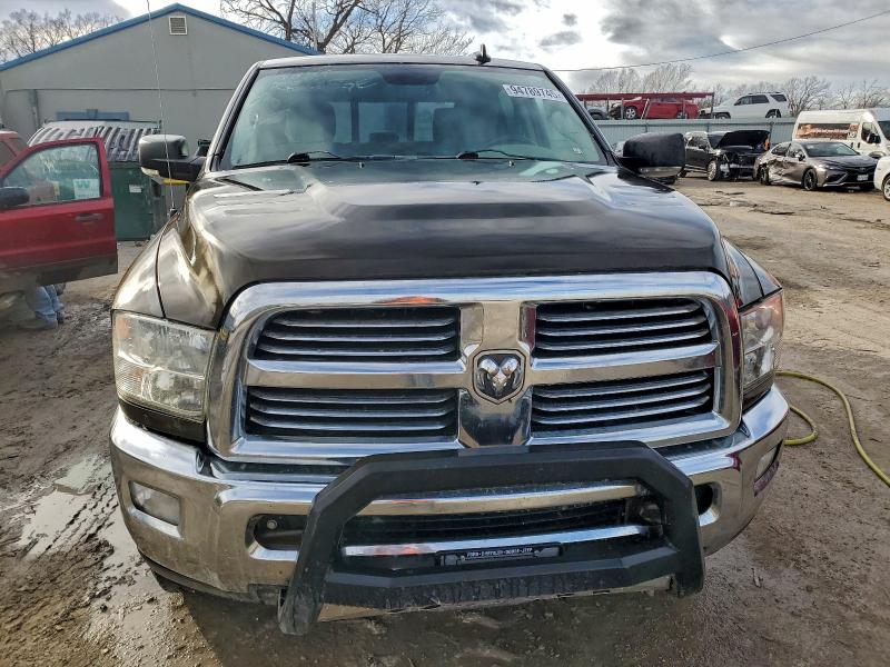 Photo 5 from auction – 2014 RAM 2500 SLT with VIN 3C6UR5DJ1EG196256