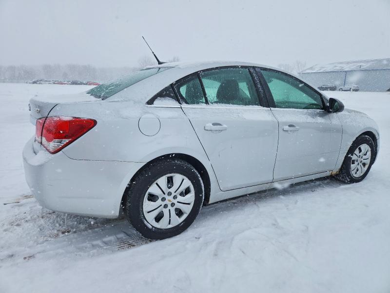 Photo 3 from auction – 2012 CHEVROLET CRUZE LS with VIN 1G1PC5SH2C7402659