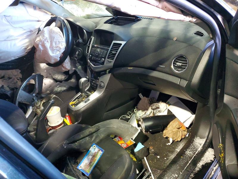 Photo 8 from auction – 2014 CHEVROLET CRUZE with VIN 1G1PC5SBXE7174585