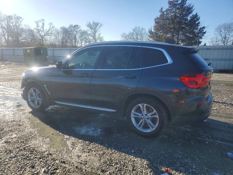 Photo 2 from auction – 2019 BMW X3 SDRIVE3 with VIN 5UXTR7C5XKLF36198
