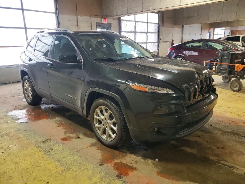 Photo 4 from auction – 2014 JEEP CHEROKEE with VIN 1C4PJLCB0EW123490