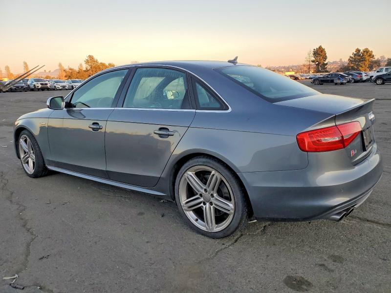 Photo 2 from auction – 2013 AUDI S4 PRESTIG with VIN WAUKGAFL3DA110520