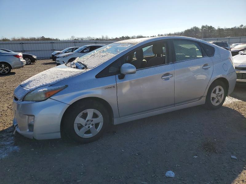 TOYOTA PRIUS 2011 with VIN JTDKN3DU5B5340372 - Photo from auction