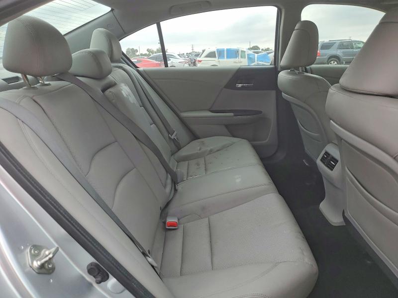 Photo 10 from auction – 2013 HONDA ACCORD with VIN 1HGCR2F82DA206272