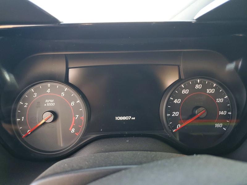 Photo 9 from auction – 2018 CHEVROLET CAMARO LT with VIN 1G1FD1RS4J0157873