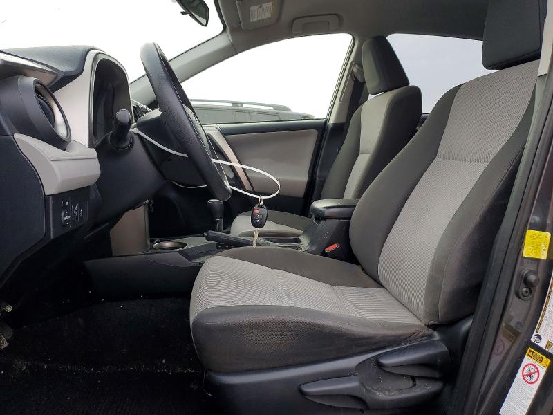 Photo 7 from auction – 2014 TOYOTA RAV4 LE with VIN JTMZFREV3EJ002776