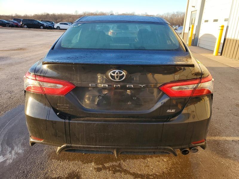 Photo 6 from auction – 2018 TOYOTA CAMRY L with VIN 4T1B11HK2JU650407
