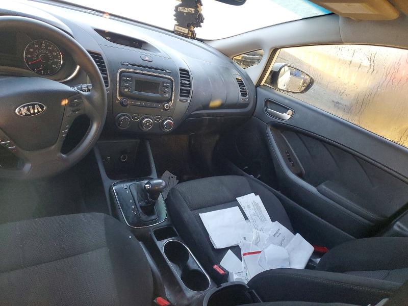 Photo 8 from auction – 2017 KIA FORTE LX with VIN 3KPFK4A72HE078919