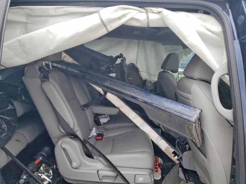 Photo 11 from auction – 2019 HONDA ODYSSEY with VIN 5FNRL6H92KB074495