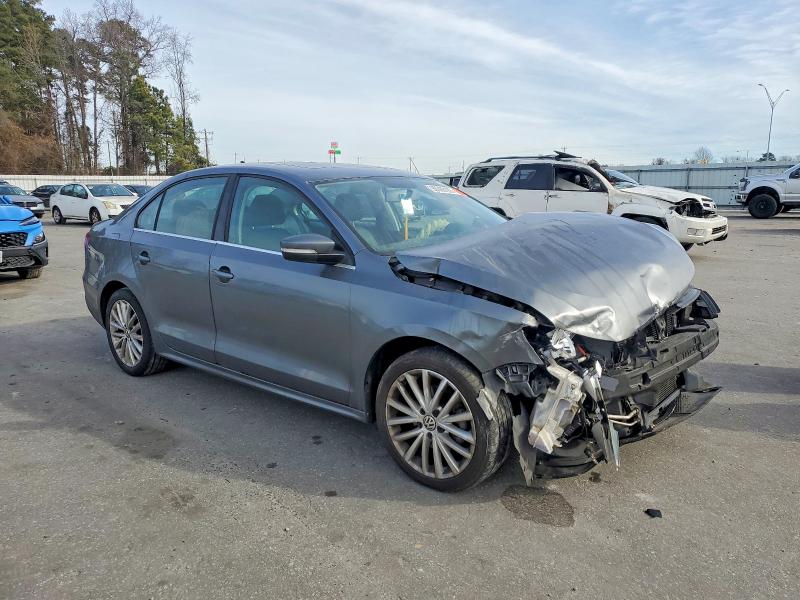 Photo 4 from auction – 2012 VOLKSWAGEN JETTA SEL with VIN 3VWLX7AJ2CM396066