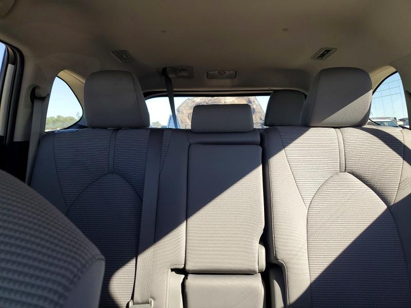 Photo 10 from auction – 2023 TOYOTA HIGHLANDER with VIN 5TDKDRAH8PS022065