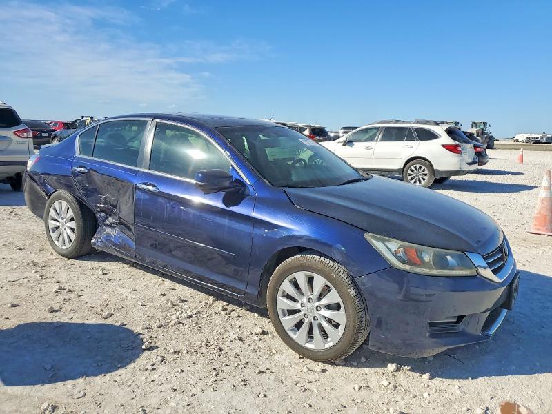 Photo 4 from auction – 2013 HONDA ACCORD with VIN 1HGCR2F84DA035881