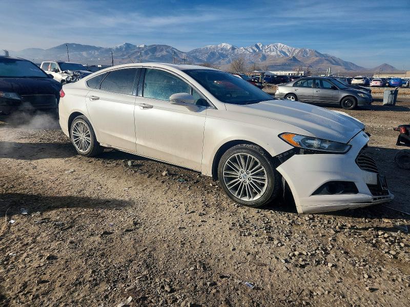 Photo 4 from auction – 2013 FORD FUSION SE with VIN 3FA6P0LU8DR192297