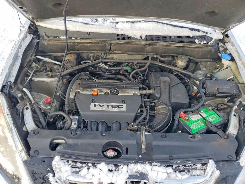 Photo 12 from auction – 2004 HONDA CR-V LX with VIN SHSRD78404U220637