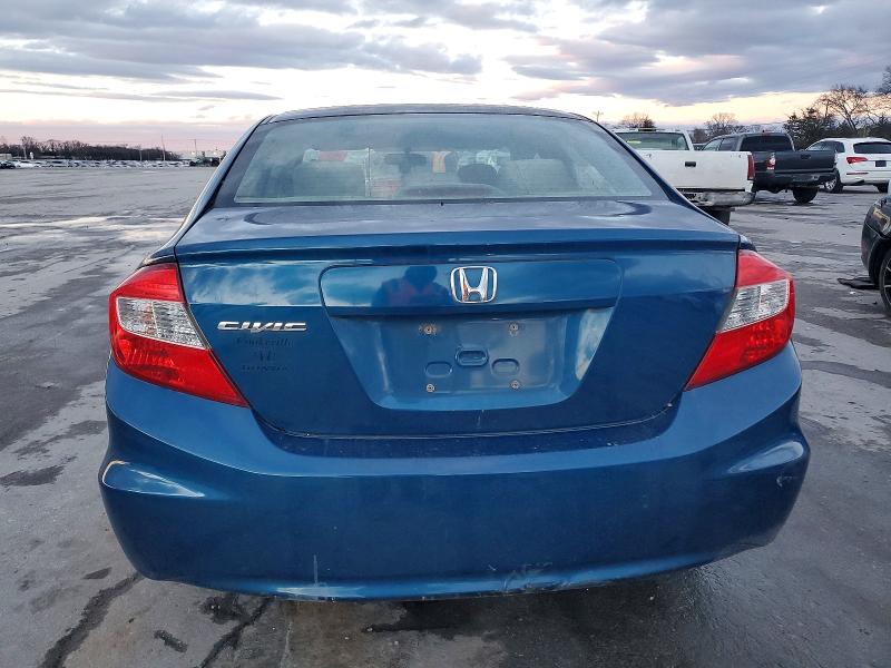 Photo 6 from auction – 2012 HONDA CIVIC with VIN 19XFB2F50CE034812
