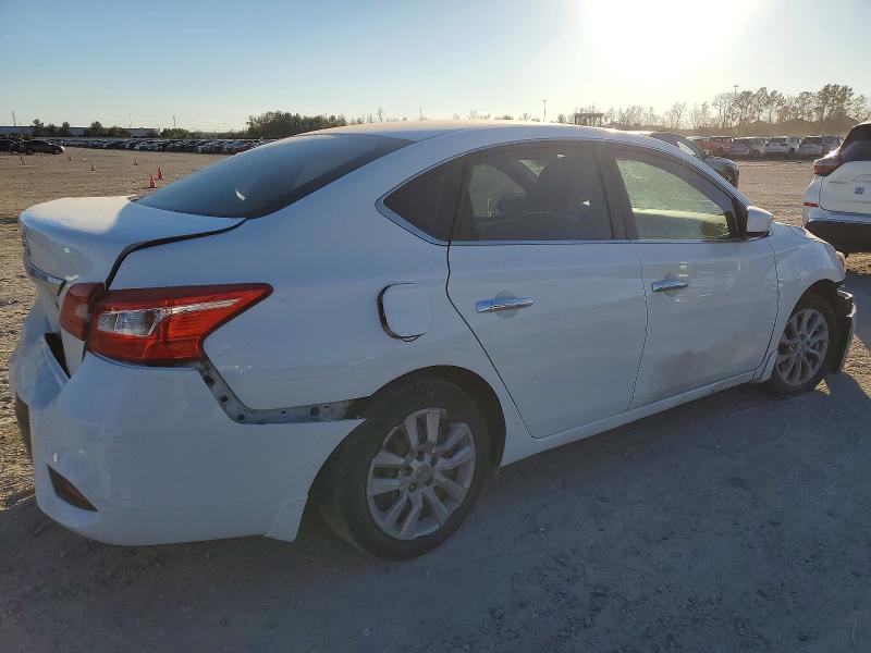 Photo 3 from auction – 2017 NISSAN SENTRA S with VIN 3N1AB7AP1HY328311