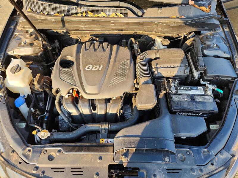Photo 11 from auction – 2015 KIA OPTIMA LX with VIN KNAGM4A7XF5620210
