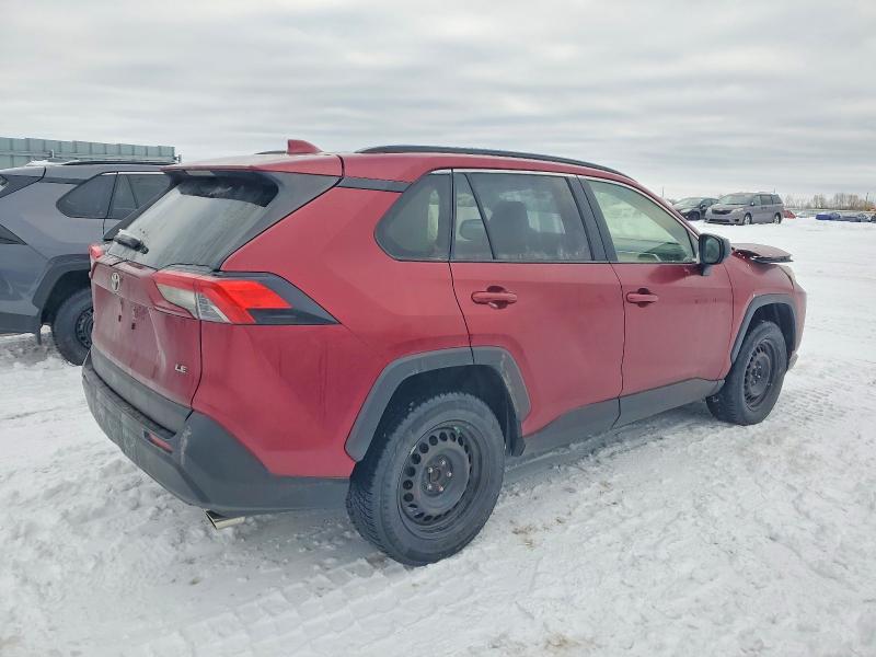 Photo 3 from auction – 2019 TOYOTA RAV4 LE with VIN JTMH1RFV1KD505693