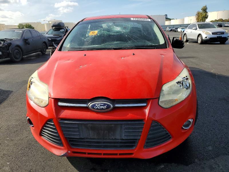 Photo 5 from auction – 2013 FORD FOCUS with VIN 1FADP3F27DL252619