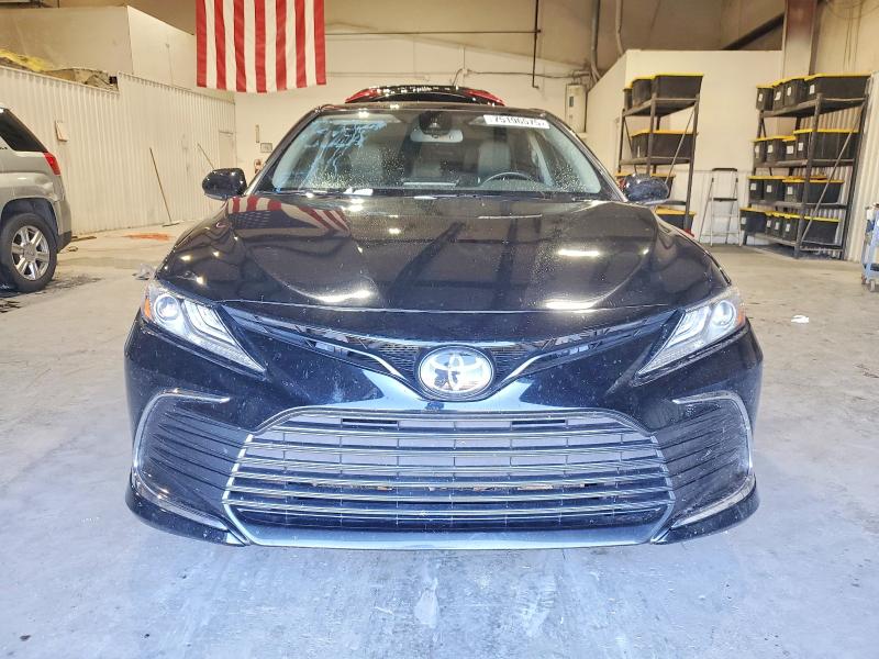 Photo 5 from auction – 2023 TOYOTA CAMRY with VIN 4T1F11AK5PU793775