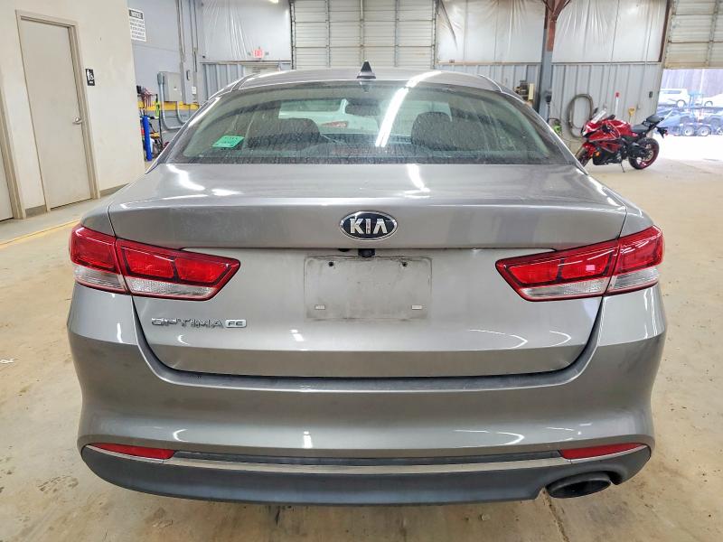 Photo 6 from auction – 2016 KIA OPTIMA with VIN 5XXGT4L37GG105484