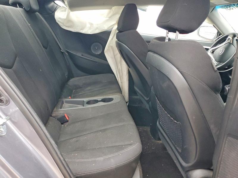 Photo 10 from auction – 2016 HYUNDAI VELOSTER with VIN KMHTC6ADXGU253706