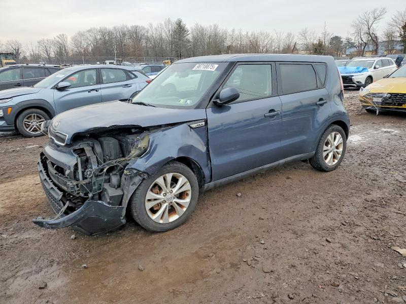 KIA SOUL + 2015 with VIN KNDJP3A5XF7125728 - Photo from auction