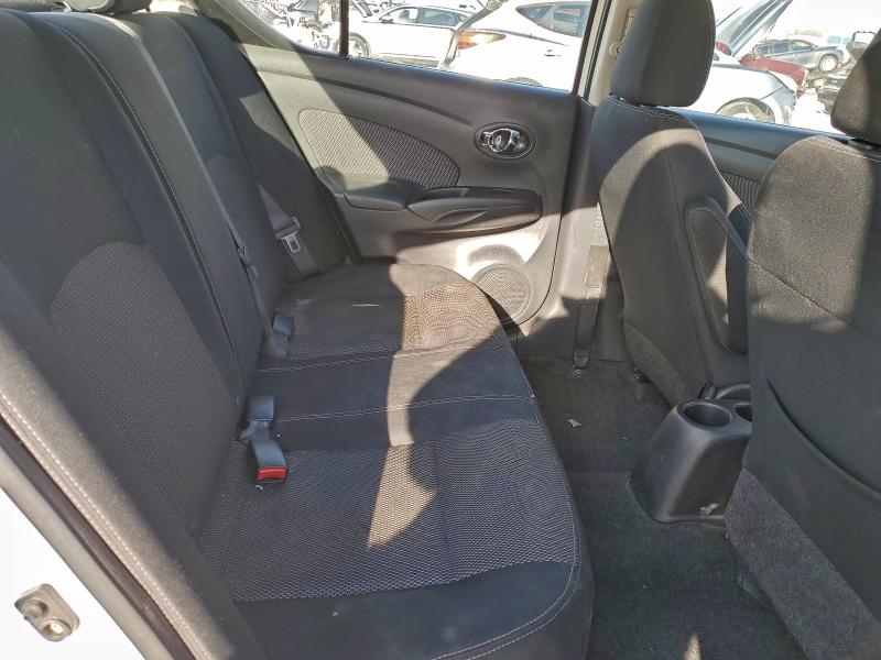 Photo 10 from auction – 2015 NISSAN VERSA S with VIN 3N1CN7AP5FL838056