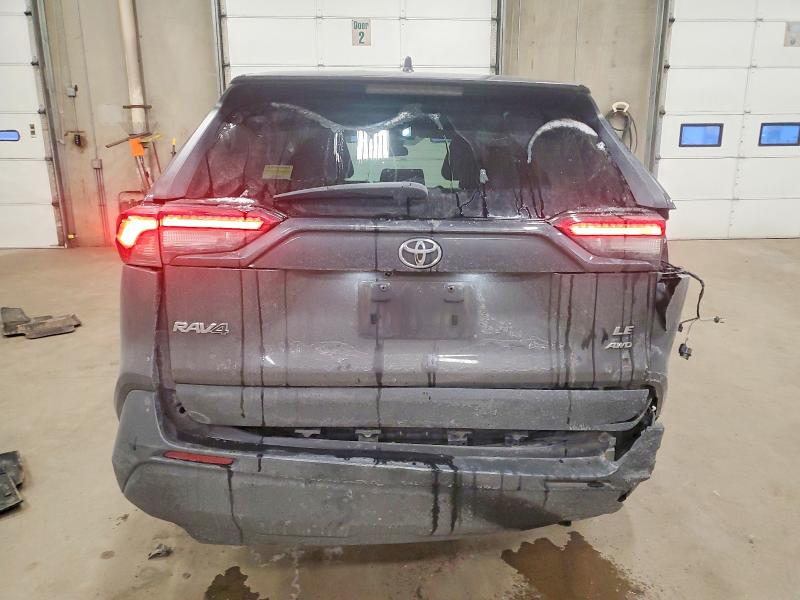 Zdjęcie 6 z aukcji – 2022 TOYOTA RAV4 LE z VIN 2T3F1RFV4NC258895