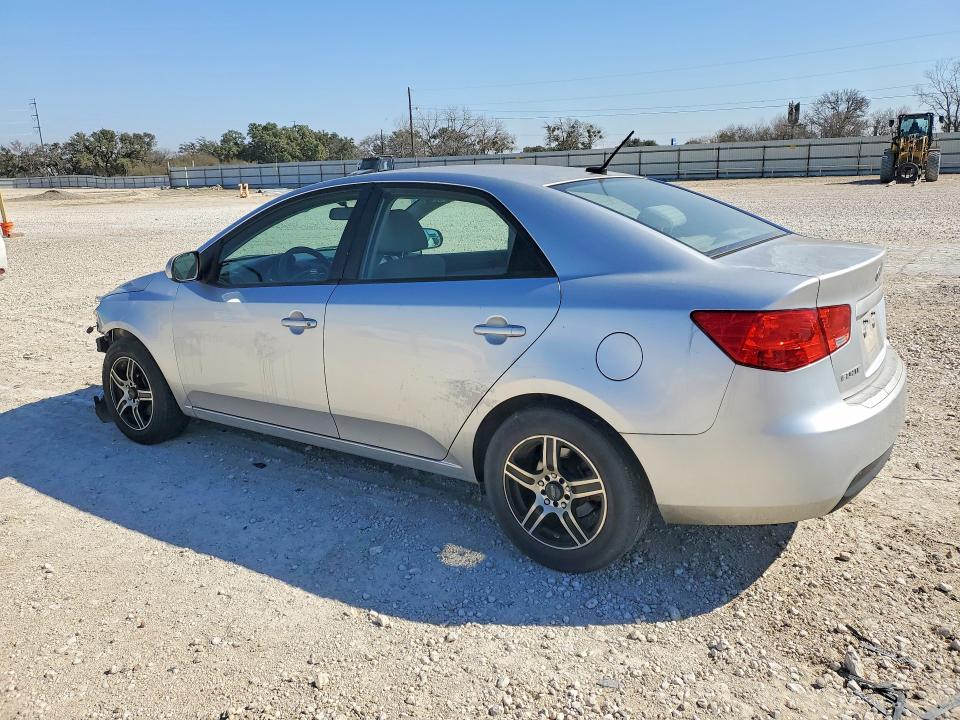 Photo 2 from auction – 2012 KIA FORTE LX with VIN KNAFT4A24C5594542