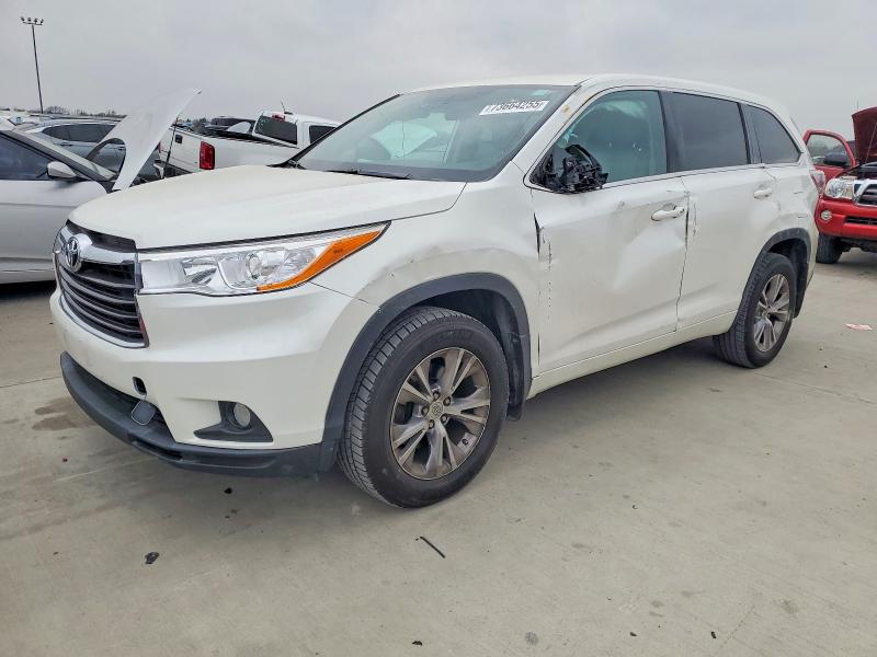 TOYOTA HIGHLANDER 2015 with VIN 5TDZKRFH5FS095728 - Photo from auction