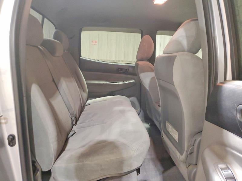 Photo 10 from auction – 2011 TOYOTA TACOMA DOU with VIN 3TMLU4EN6BM079896