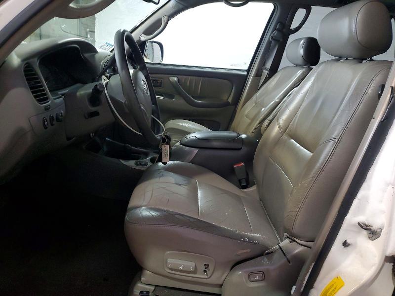 Photo 7 from auction – 2003 TOYOTA SEQUOIA LI with VIN 5TDBT48A73S159734