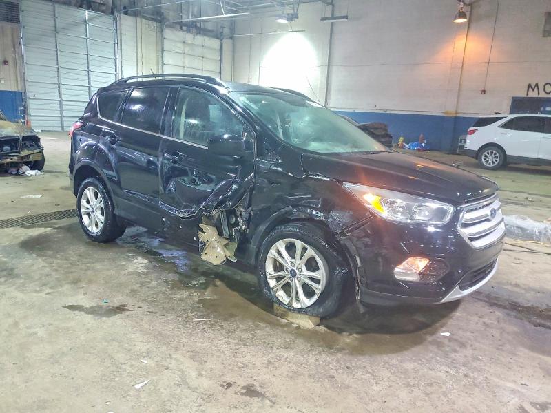 Photo 4 from auction – 2018 FORD ESCAPE SE with VIN 1FMCU0GD1JUA99931