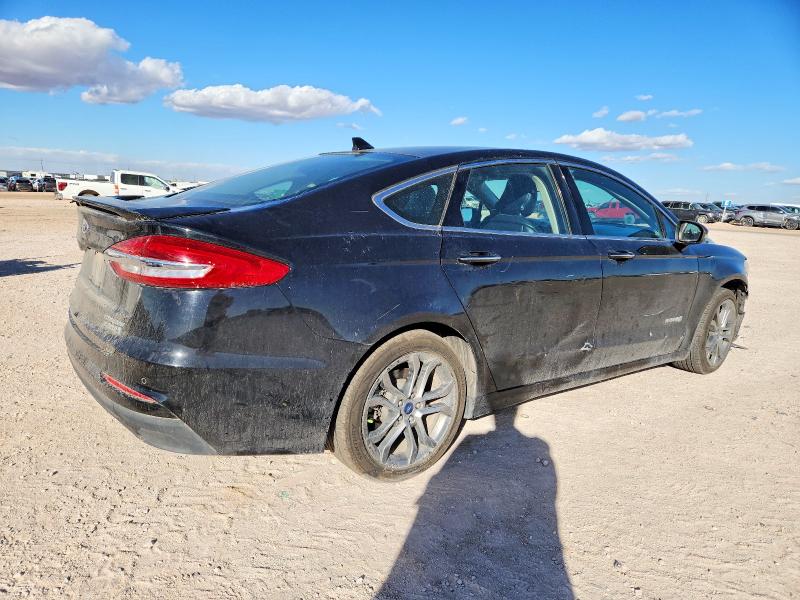 Photo 3 from auction – 2019 FORD FUSION with VIN 3FA6P0RU4KR120601