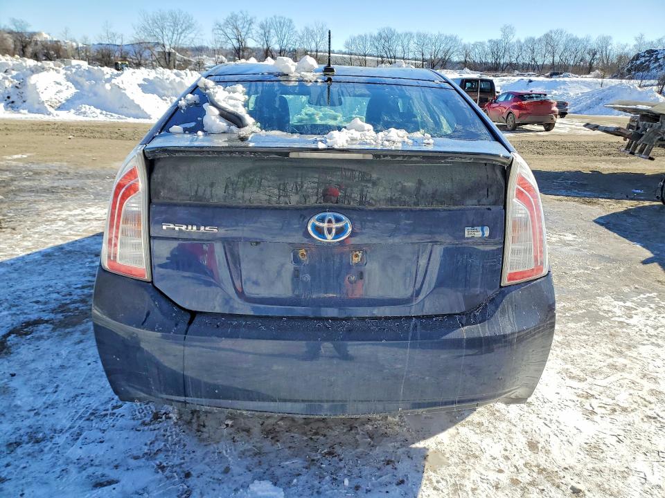 Photo 6 from auction – 2015 TOYOTA PRIUS with VIN JTDKN3DU8F0403029