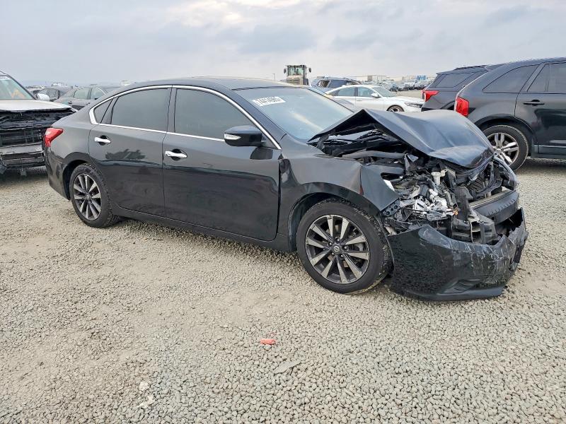 Photo 4 from auction – 2017 NISSAN ALTIMA 2.5 with VIN 1N4AL3AP6HC242428