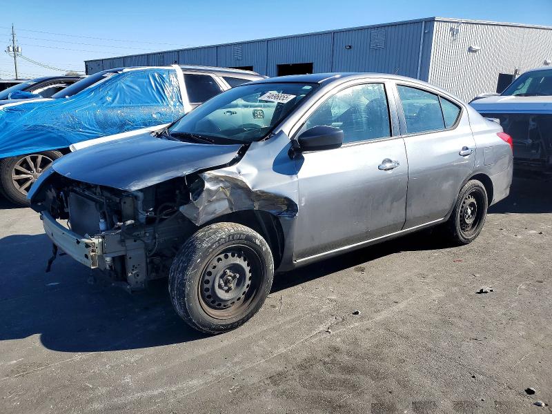NISSAN VERSA S 2019 with VIN 3N1CN7AP8KL858974 - Photo from auction