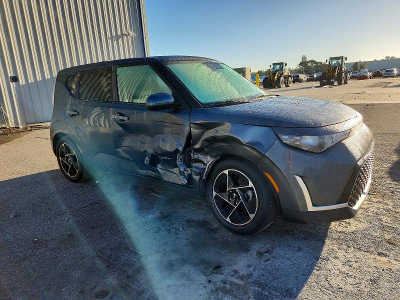 Photo 4 from auction – 2023 KIA SOUL with VIN KNDJ33AU3P7889960