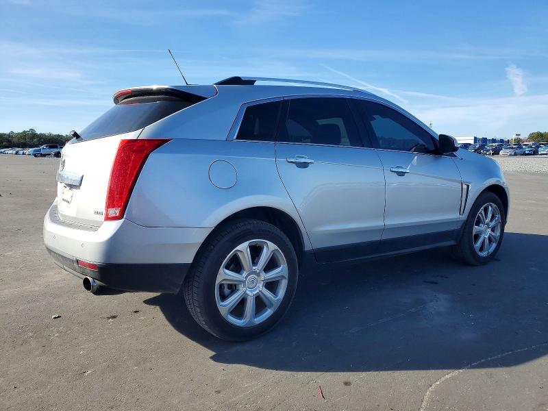 Photo 3 from auction – 2015 CADILLAC SRX PERFOR with VIN 3GYFNCE37FS520983